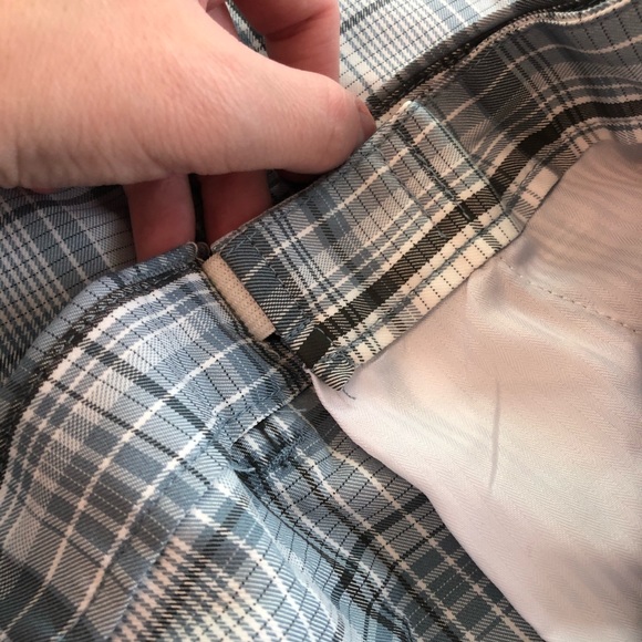 EUC Haggar Plaid Shorts w/ Expandable Waist 40x9.5 - Picture 4 of 6